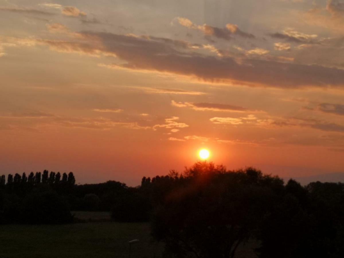 Sunset View Treviso Apartment Екстер'єр фото